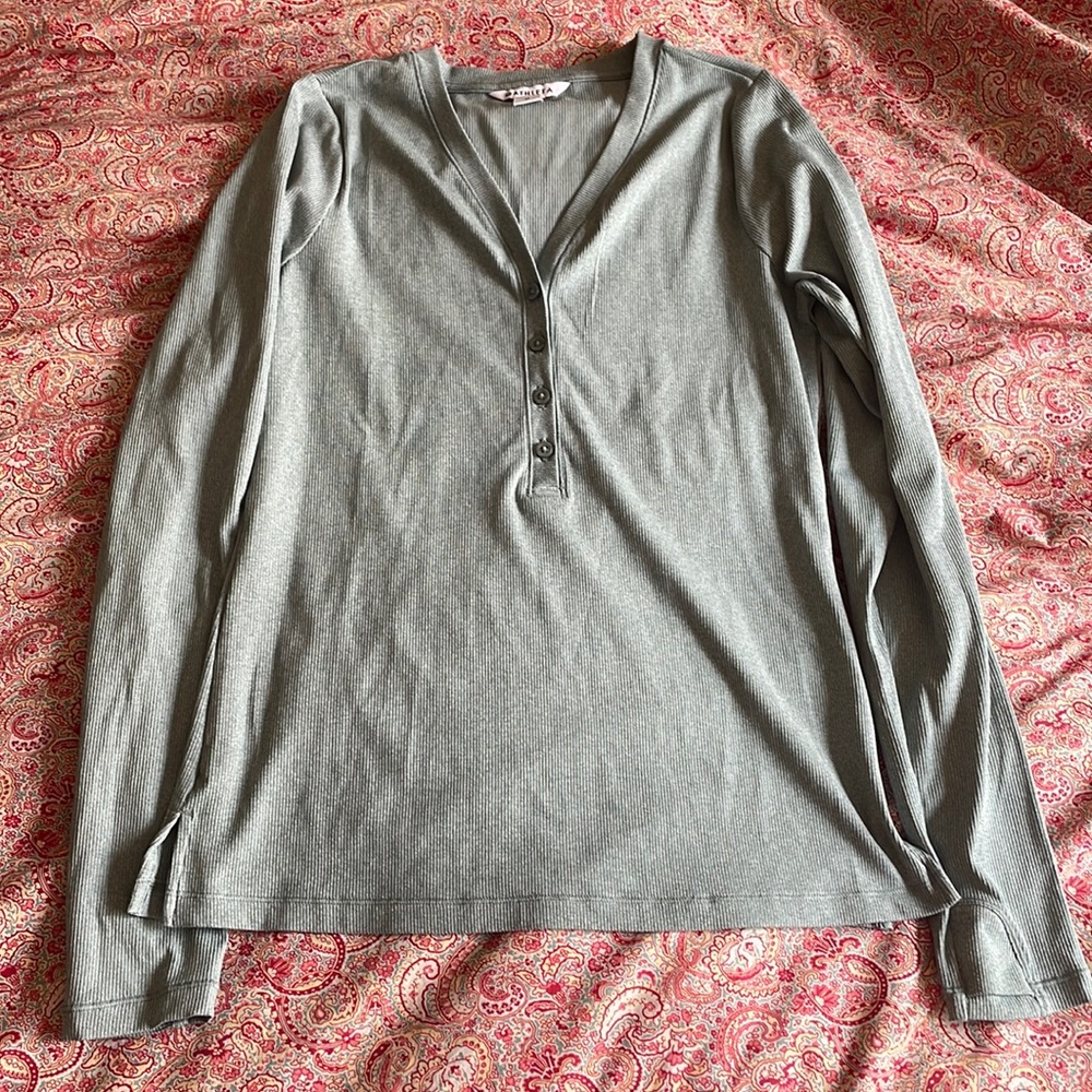 Athleta Uptempo ribbed henley stretch long sleeve shirt
